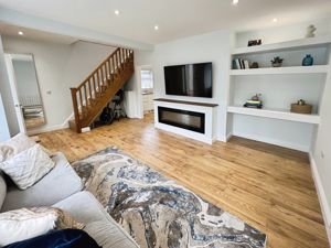 Lounge- click for photo gallery
